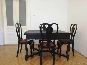 Starožitný jídelní stůl včetně 4 židlí, masiv - 4
