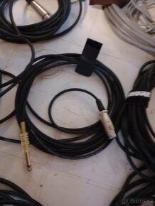 kabely a konektory - 4