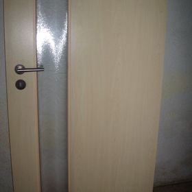 Dveře s kováním - 4