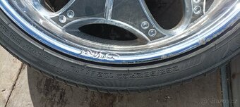 ALU 5x114,3 R22 včetně pneu - 4
