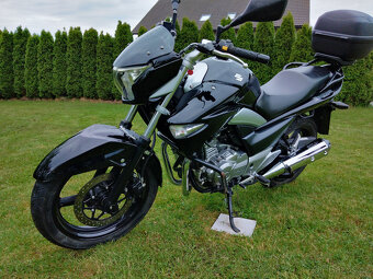 Suzuki Inazuma 250 R.V.2015 - 4