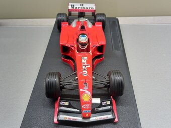 F1 FERRARI F399 1999 MARLBORO SCHUMACHER HOTWHEELS 1:18 - 4