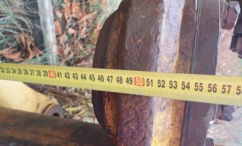 1.5m lopata zubová na bagr CAT - 4
