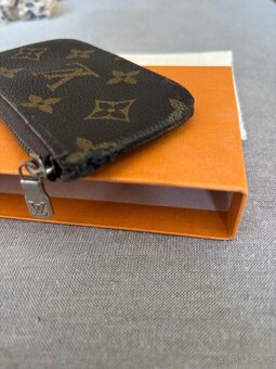 Louis Vuitton keypunch - 4