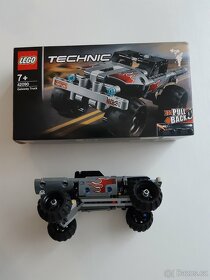 LEGO TECHNIC - 4