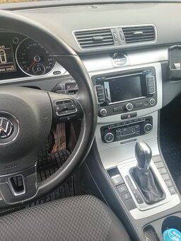 VW Passat B7 Higline DSG 2.0TDI 103kv - 4