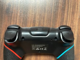 Bezdrátový ovladač na Nintento Switch - 4
