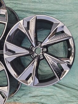 Alu disky originál Audi RS6 RS7 R22 - 4