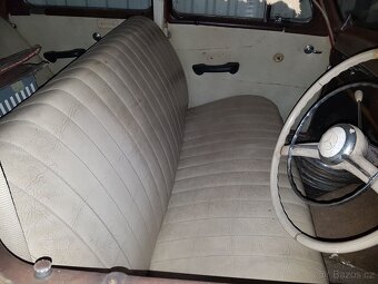 Mercedes W105-219 - 4