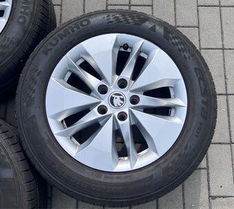 Octavia IV - 16 Twister + letni 205/60 R16 Kumho - 4