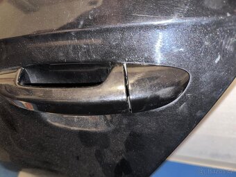 Levé zadní a přední dveře VW Passat B7 kombi LC9X černá - 4