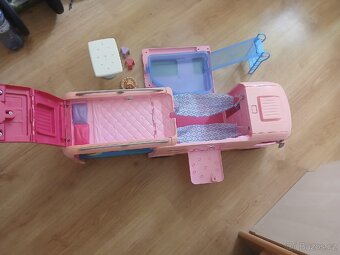 barbie karavan - 4