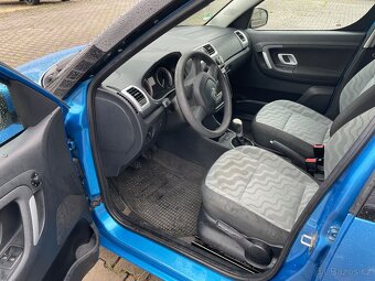 ŠKODA ROOMSTER 1,4 63KW AMBIENTE MR 2010 - 4