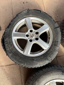 215/70 r16 5x114.3 et45 - 4