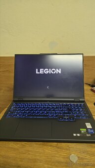 Herní notebook Lenovo Legion 5 pro 16IRX9 - 4