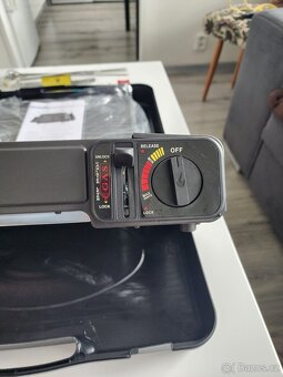 Přenosný plynový gril v kufříku – nový - 4