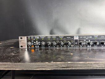 Behringer SUPER-X PRO CX3400 V2 Crossover - 4