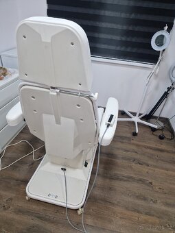 Kosmeticke lehátko elektrické polohovatelné - 4