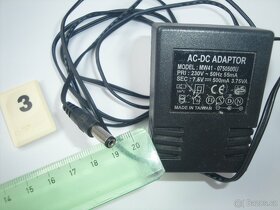 Nabíječka, adaptér s konektorem, nabíječka baterek - 4