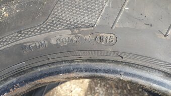 215/65/15 C - 4