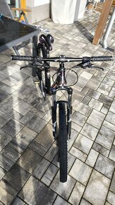 Apache Manitou A5 Lady - 4