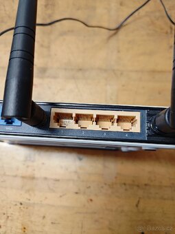 TP-Link Wi-Fi router TL-WR1043ND - 4