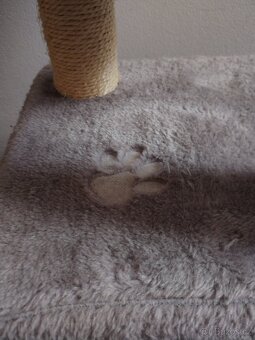 Škrabadlo pro kočky - 4