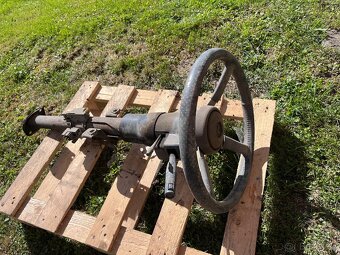 Jeep XJ - sloupky řízení , volant - 4