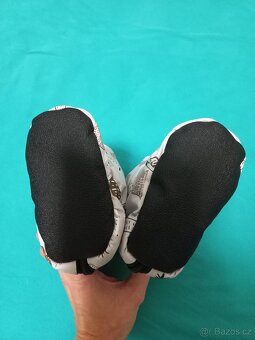 Zimní capáčky do nositka - 4