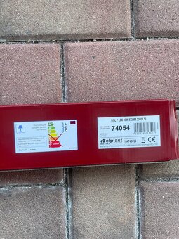 NOVÉ LED Svítidlo - 4