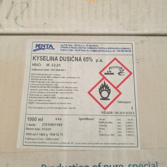 Chemické látky- kyseliny louhy - 4