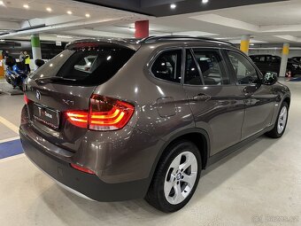 BMW X1 2.0 d X-Drive 4x4 PDC, POUZE 103t.km PERFEKTNÍ STAV - 4