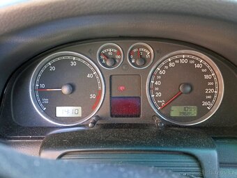 Ve Passat B5.5 1.9 TDI 74KW na ND nebo opravu - 4