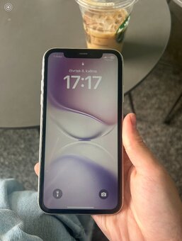 iPhone 11, 128 GB - 4