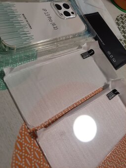 Kryt a 2x sklo na Iphone 13 PRO - 4