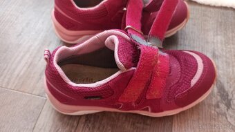 Boty zn.Superfit vel.30
- 4