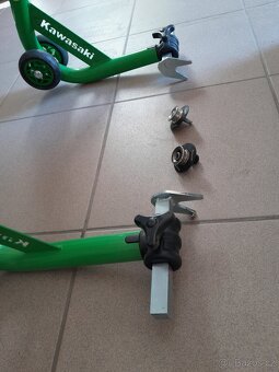 KAWASAKI stojan servisní zvedák - 4