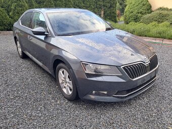 Škoda Superb 2.0 TDI XENON LED nová STK - 4