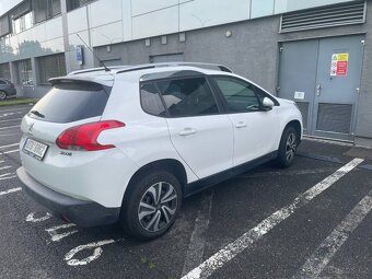 Peugeot 2008 - 4