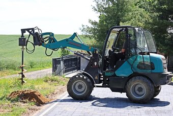 kloubový nakladač 4350a, motor kubota - 4