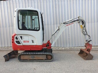 Bagr Takeuchi TB216 - 1900kg, hydraulická svahovka - 4