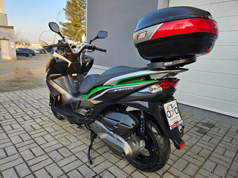 Kawasaki J300 ABS - 4