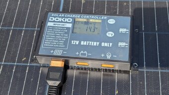 Solární panel Dokio 300W včetně regulátoru. - 4