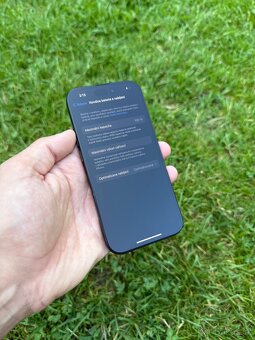Zánovní Apple iPhone 15 128GB–Černý,Krásný stav,Baterie 100% - 4