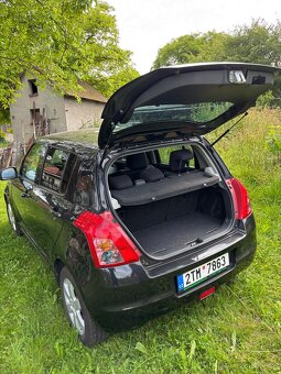 Suzuki swift 1.3 - 4