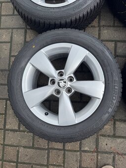 ORIGINÁL Alu Škoda CARME R15, 5x100 - ZÁNOVNÍ ZIMNÍ PNEU - 4