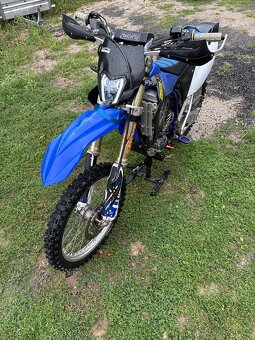Yamaha wr - 4
