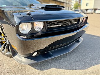 2013 Dodge Challenger SRT8 | MANUÁL | 74.000km | 392 HEMI - 4