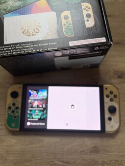 Nintendo Switch OLED Zelda limited edition - 4