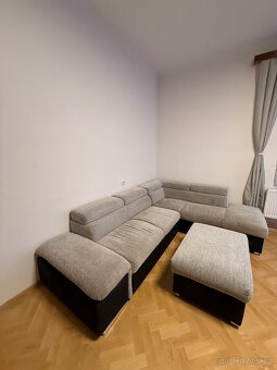 Rozkládací, rohová sedací souprava + taburet - 4